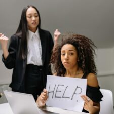 Harcèlement institutionnel